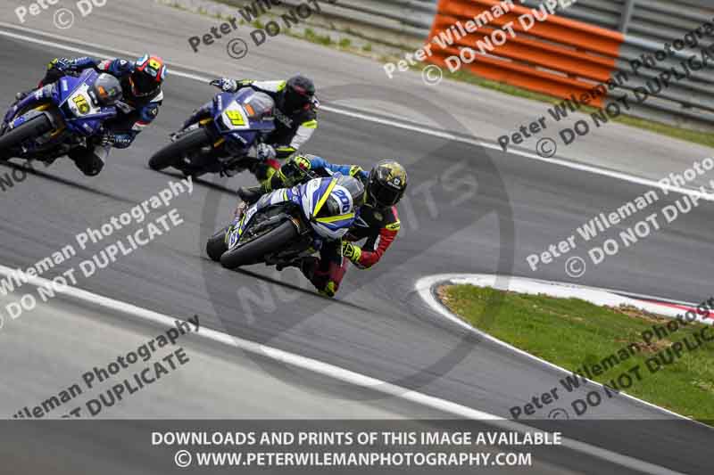 cadwell no limits trackday;cadwell park;cadwell park photographs;cadwell trackday photographs;enduro digital images;event digital images;eventdigitalimages;navarra;no limits trackdays;peter wileman photography;racing digital images;trackday digital images;trackday photos
